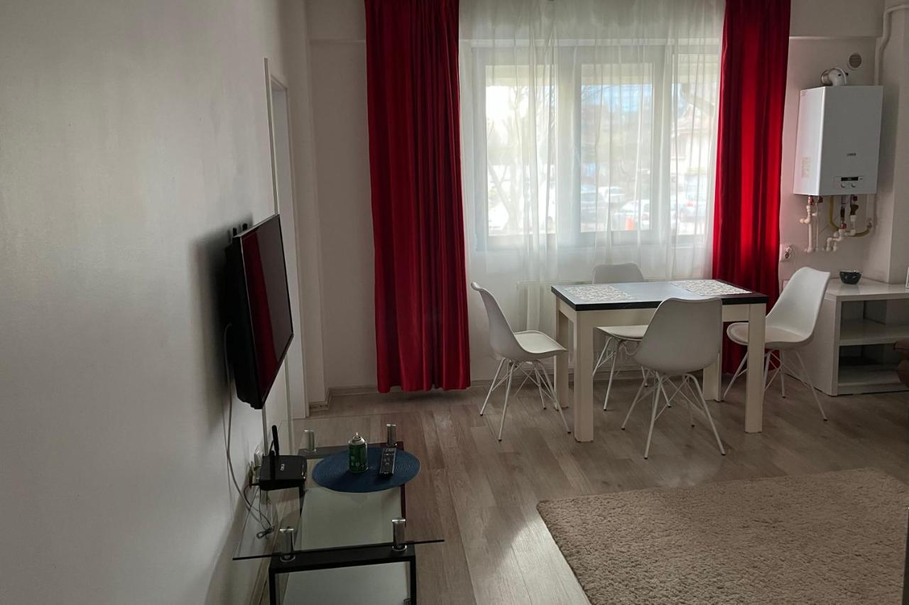 Palas Apartment Iasi Esterno foto